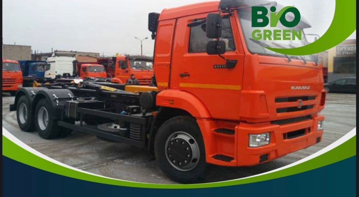 КАМАЗ с логотипом Bio Green